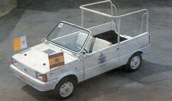 El Pandereta del Papa | Plaza de Garaje - Blog elcorreo.com