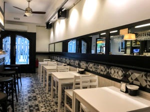 2018.04.11 INAUGURACIÓN BAR LA PLAZA EN SAN NIKOLAS GETXO. FOTO: © TXETXU BERRUEZO