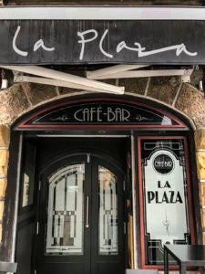 2018.04.11 INAUGURACIÓN BAR LA PLAZA EN SAN NIKOLAS GETXO. FOTO: © TXETXU BERRUEZO